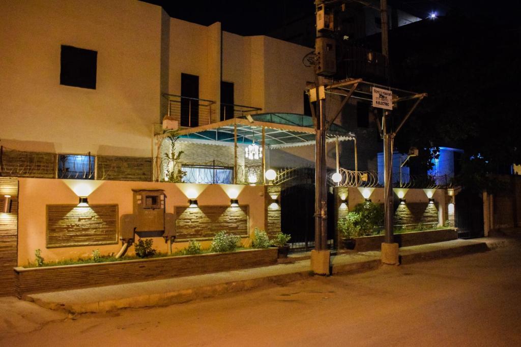 Book hotel in Karachi